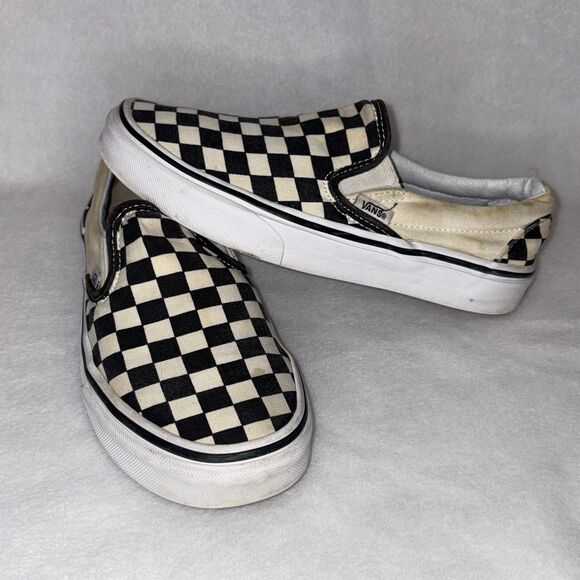 VANS Other - VANS SZ 4.5 Mens Off the Wall Slip On Checkerboard Black & White Womens 6